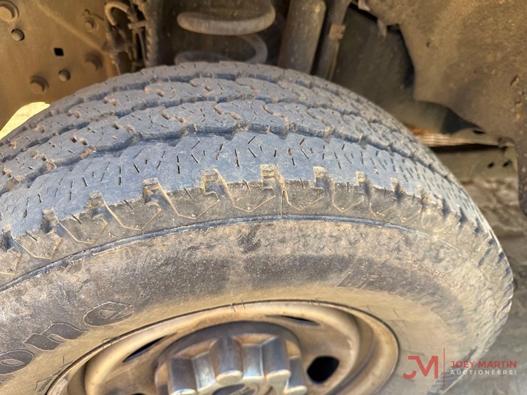 2017-ford-f250-xl-image-5