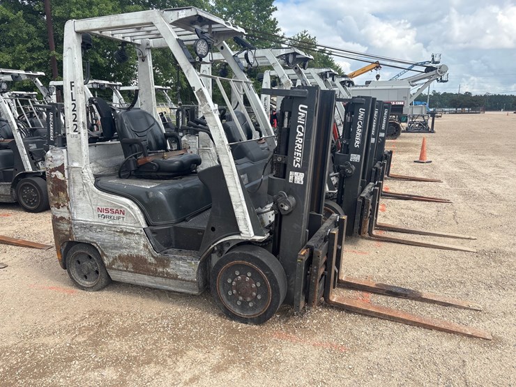 #16266-•-2015-nissan-cf50lp-forklift-image-1