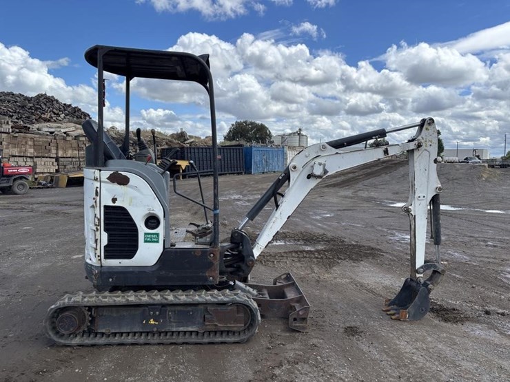 2020-bobcat-e20-image-7