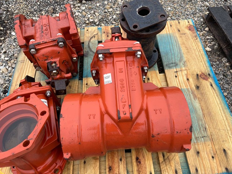#5082-•-(3)-gate-valves-image-13