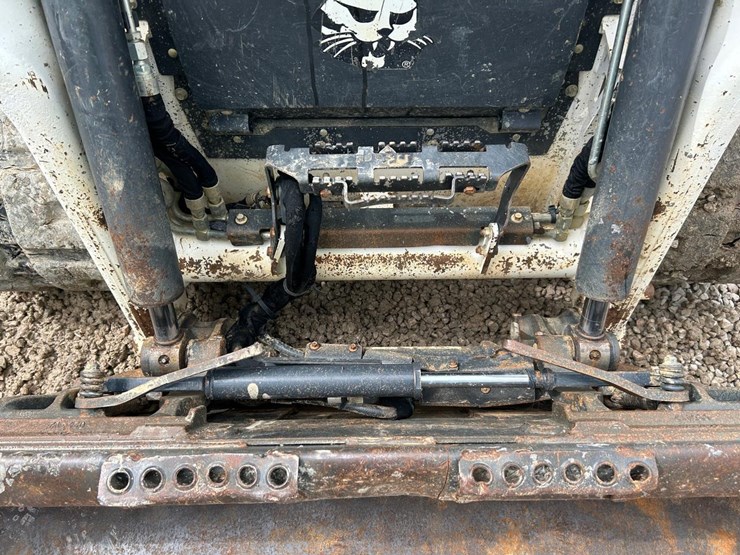 2022-bobcat-t66-image-10