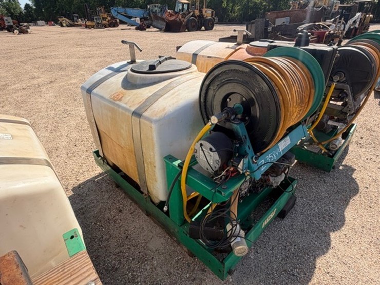 #35844-•-200-gallon-spray-tanks-with-electric-reels-image-1