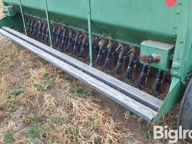 john-deere-8250-image-18