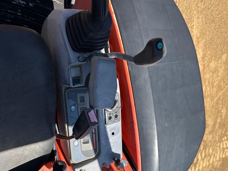 kubota-u35-image-12