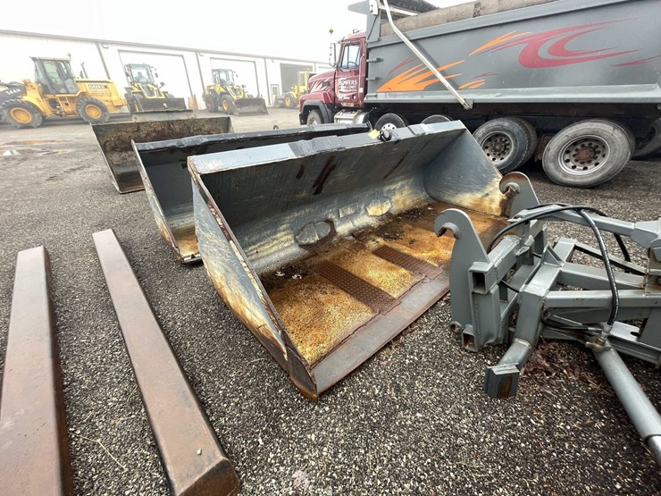 volvo-l120-image-7