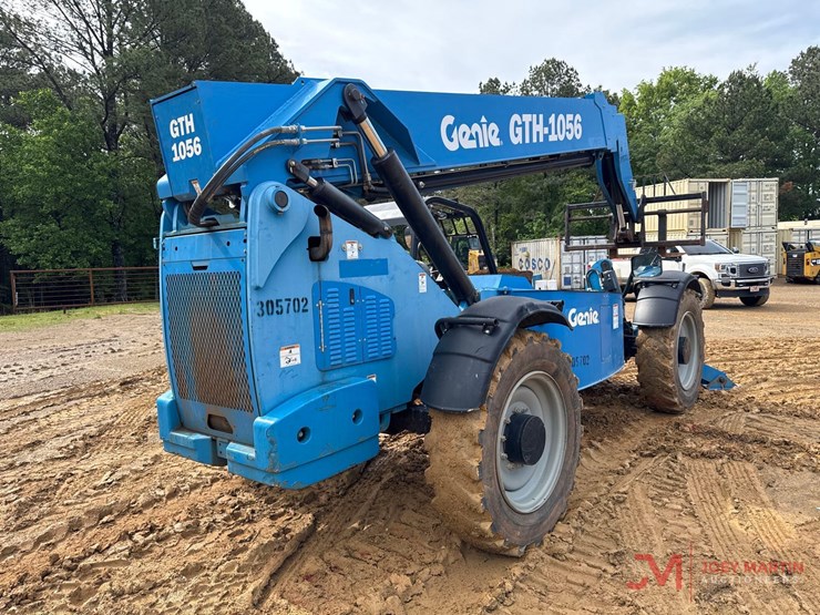 2019-genie-gth1056-image-2