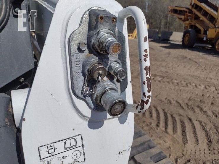 bobcat-t870-image-22