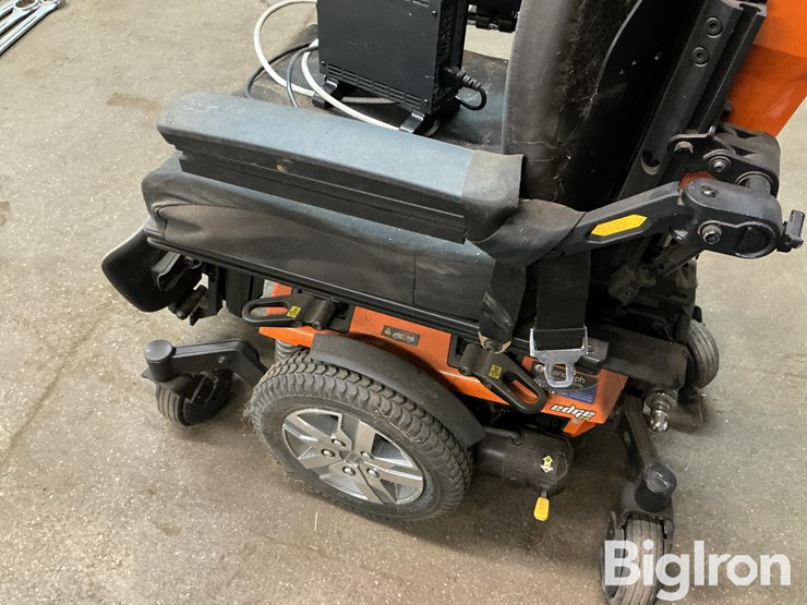 electric-scooter-chair-image-17