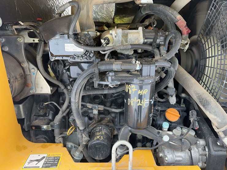 2022-deere-50g-image-22