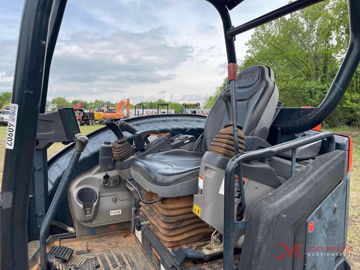 2022-kubota-u48-5-image-21