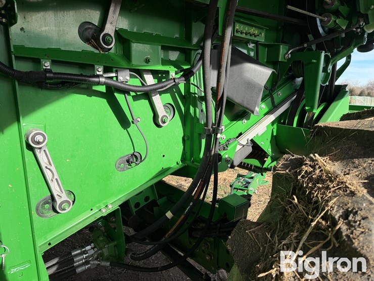 2015-john-deere-s670-image-18