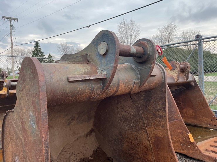 #5007-•-excavator-bucket-image-11