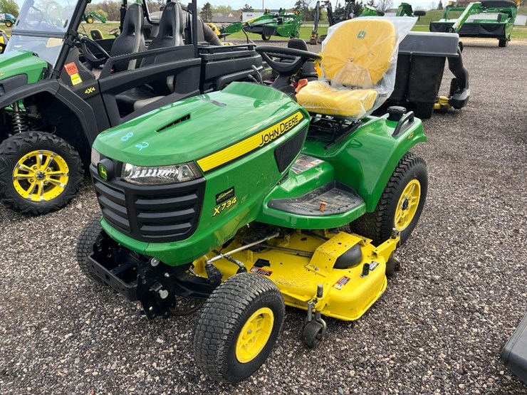 john-deere-x734-image-3