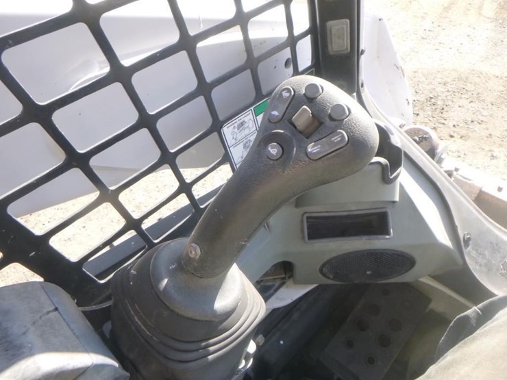 2018-bobcat-t650-image-23