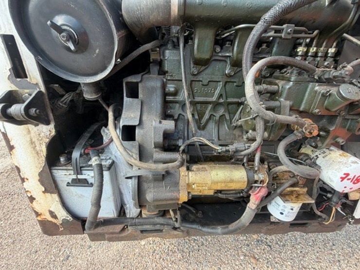 bobcat-s130-image-28