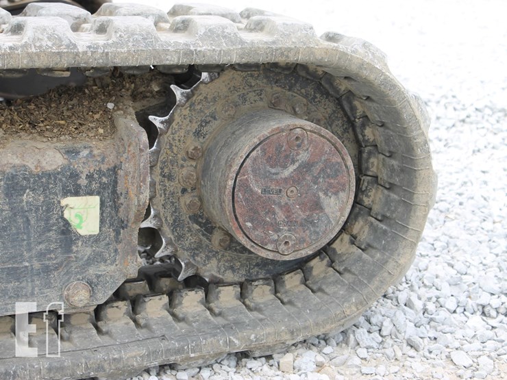 caterpillar-303.5e2-cr-image-12