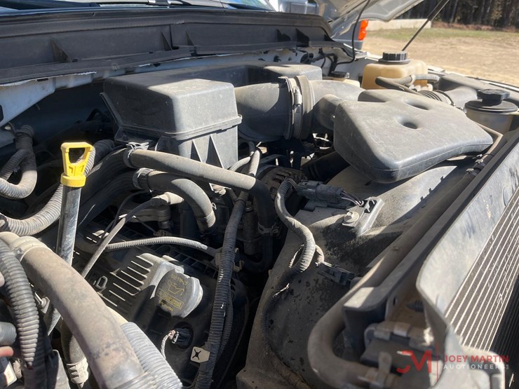 2013-ford-f250-xl-image-19