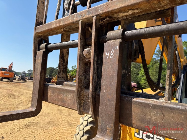 2016-jcb-506-36-image-5
