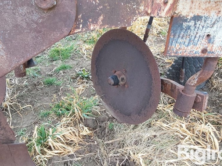 dmi-5-bottom-variable-width-semi-mounted-plow-image-12
