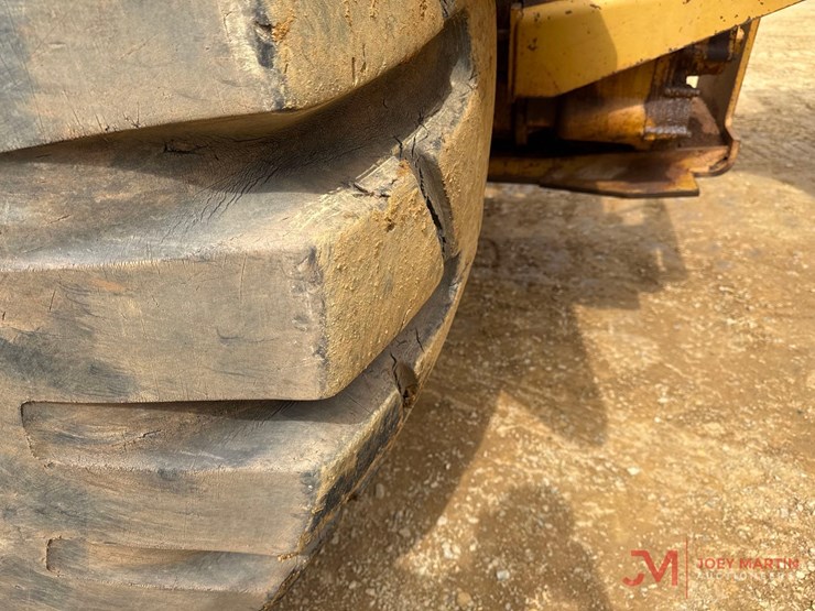 caterpillar-621f-image-4