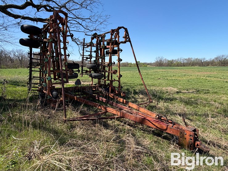 allis-chalmers-1400-image-3