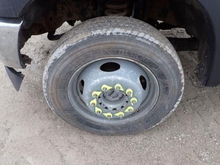 2016-ford-f550-xlt-image-58