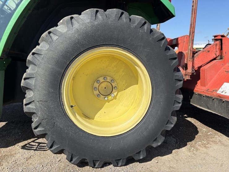 john-deere-6410-image-32