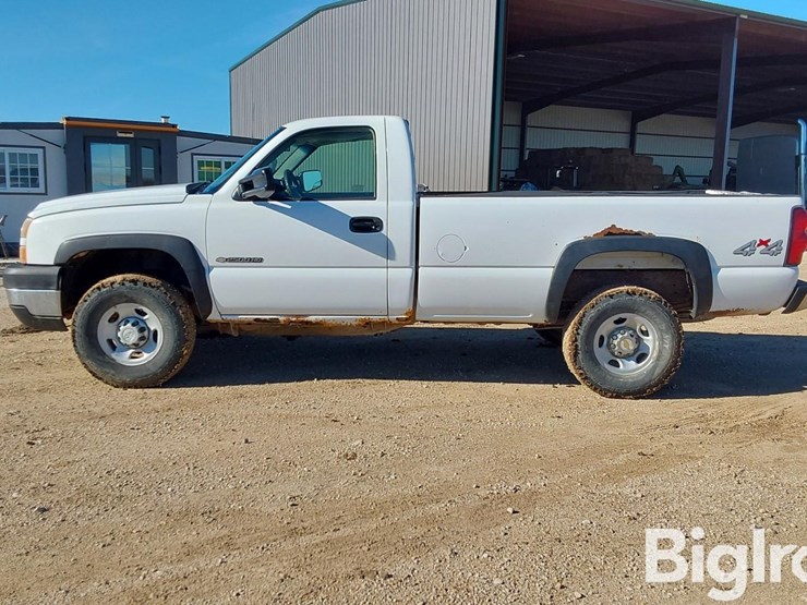2006-chevrolet-2500-image-8