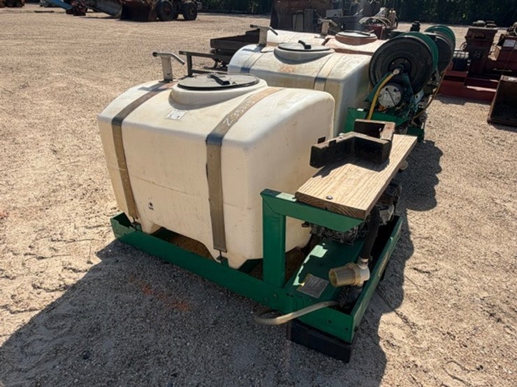 #35845-•-200-gallon-spray-tanks-with-electric-reels-image-1