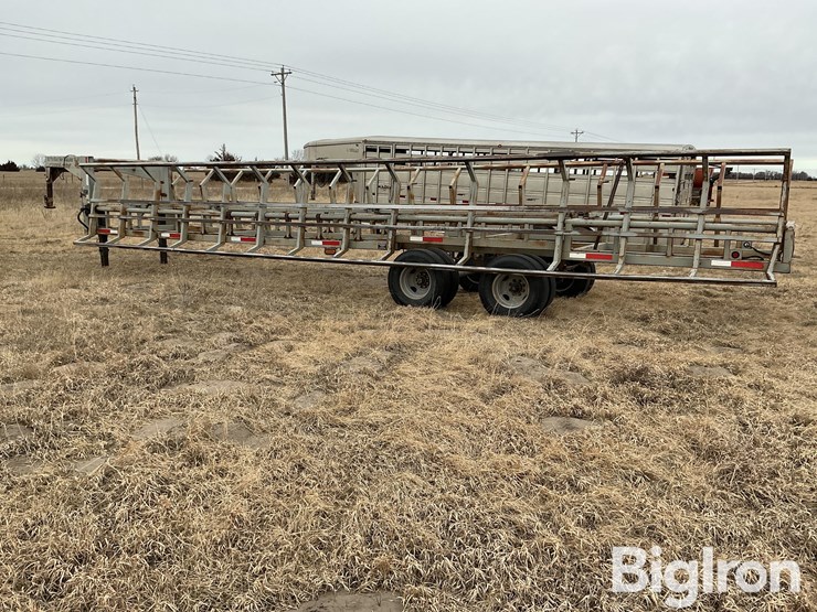 2011-better-built-6n-12-bale-t/a-hay-trailer-image-8