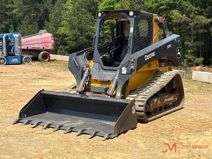 deere-331g-image-6