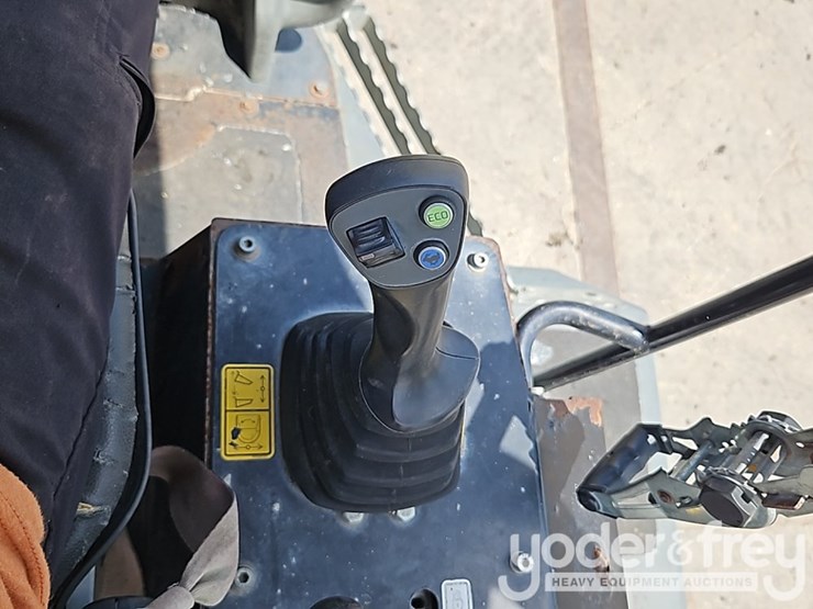 2017-wacker-neuson-dw60-image-21