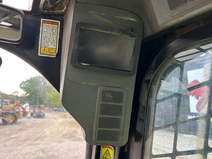 caterpillar-297c-image-22
