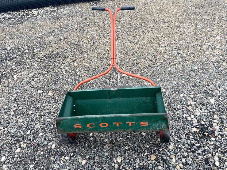 #5091-•-scotts-graden-spreader-image-2