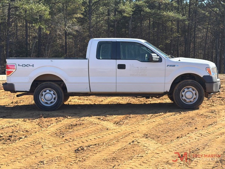 2012-ford-f150-xl-image-2