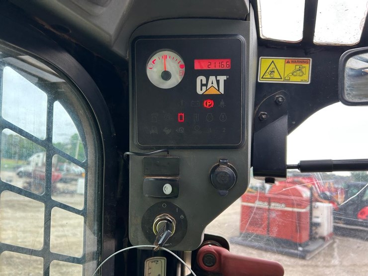 caterpillar-297c-image-25