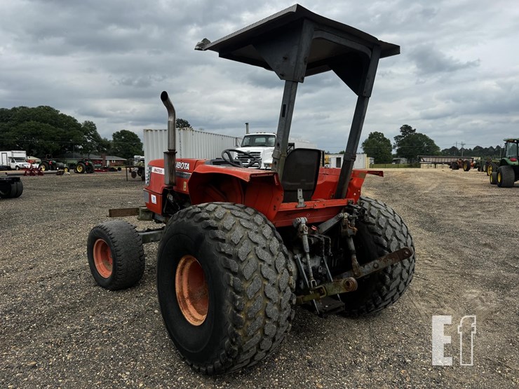 kubota-m4700-image-2