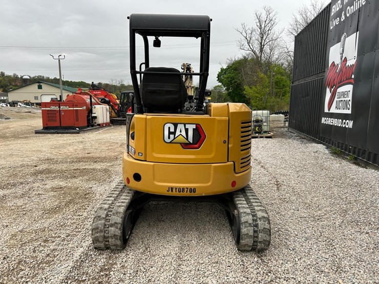 2021-caterpillar-303-image-3