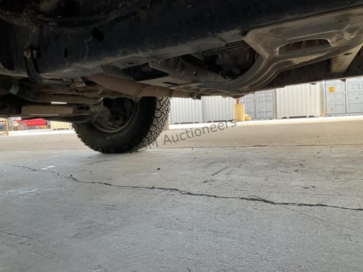 2020-ford-f150-image-24