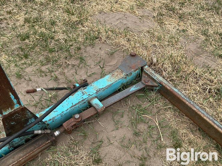 hydraulic-bale-unroller-image-14
