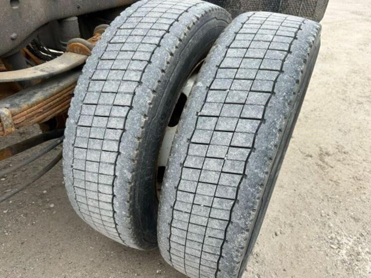 2020-ford-f550-xl-image-55