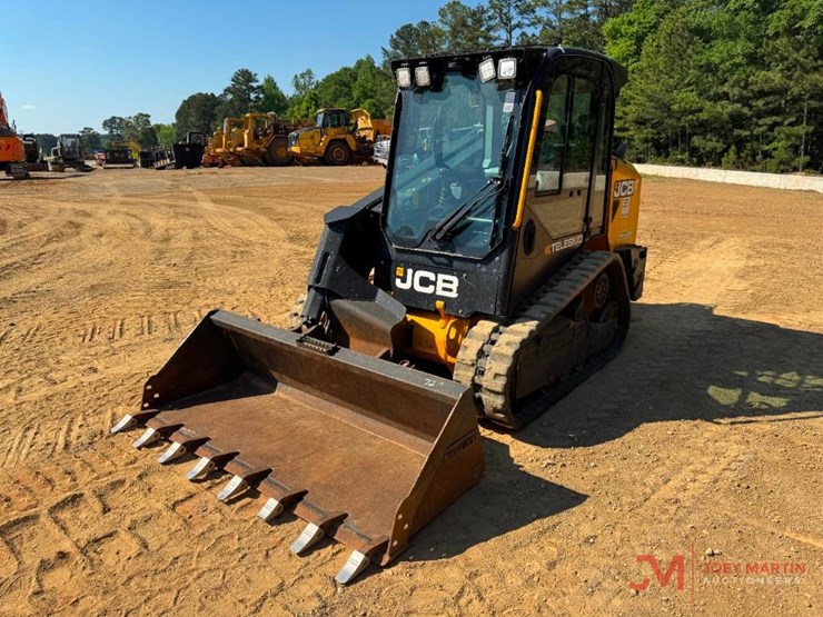 2023-jcb-2ts-7t-image-4