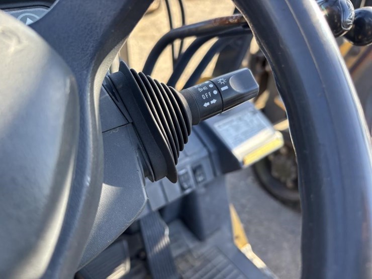 2019-caterpillar-2c6000-image-19