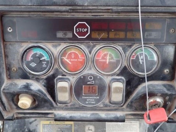 2002-deere-650h-lt-image-13