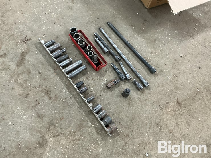 3/8"-drive-sockets-&-extensions-image-3