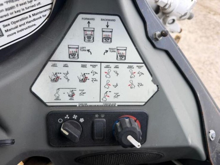 2015-bobcat-s450-image-14