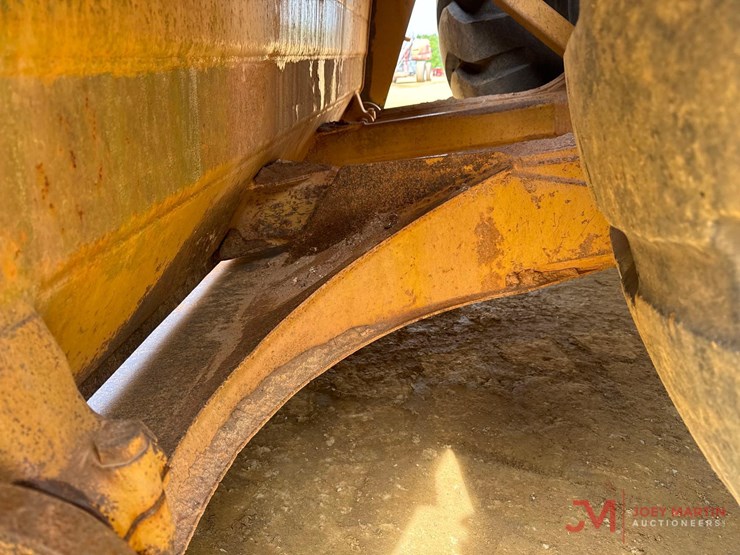 caterpillar-621f-image-10