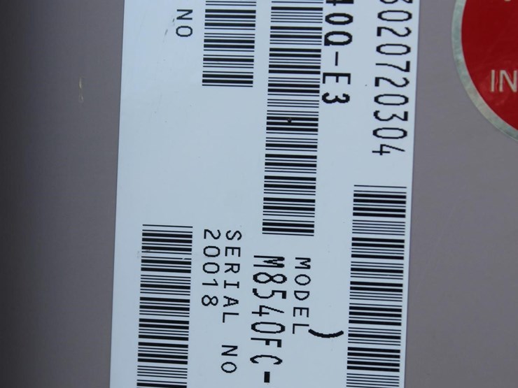 2012-kubota-m8540-image-23