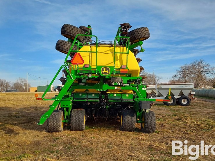 2019-john-deere-n536-image-6