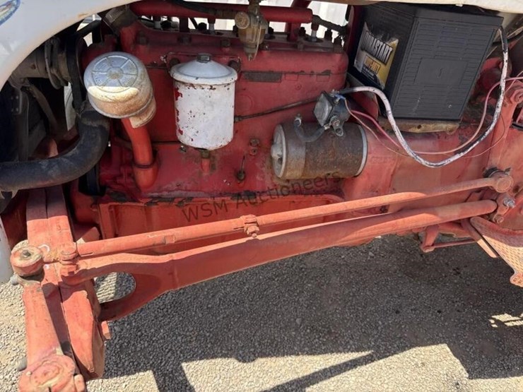 ford-8n-image-13